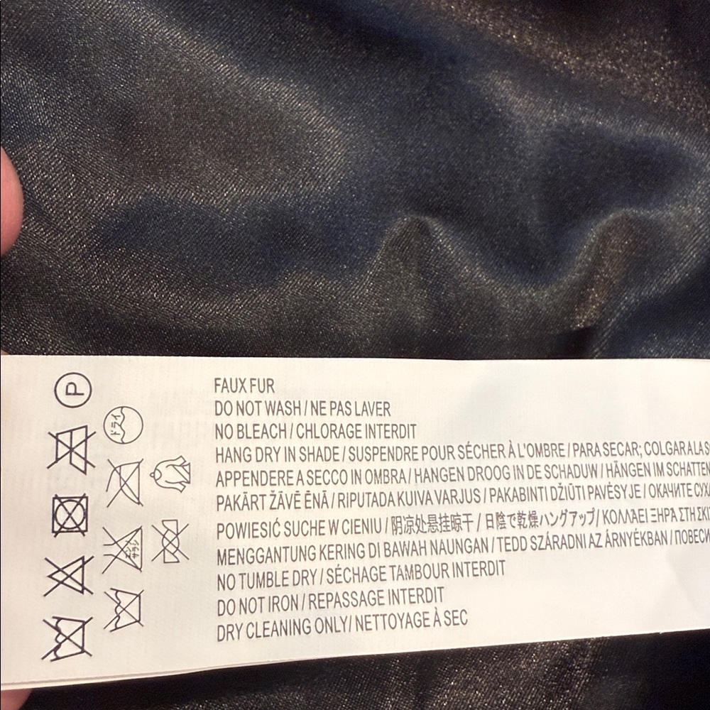 MINKPINK faux fur black jacket with gold dot pattern open front chunky warm SM - Picture 10 of 14